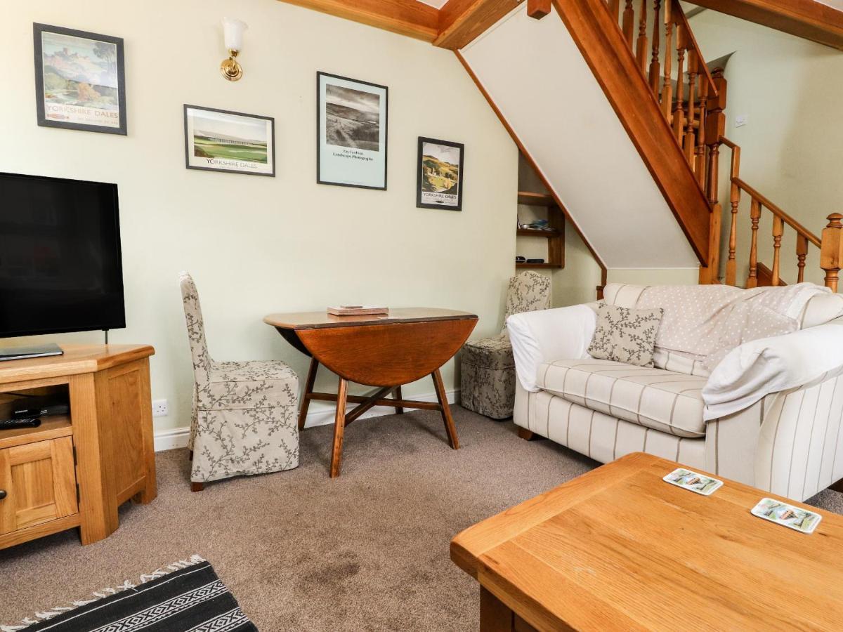 Lychgate Cottage Settle Buitenkant foto